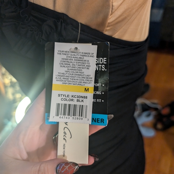 NWT |Kenneth Cole Tummy Toner Tankini Top Size M - Picture 2 of 3